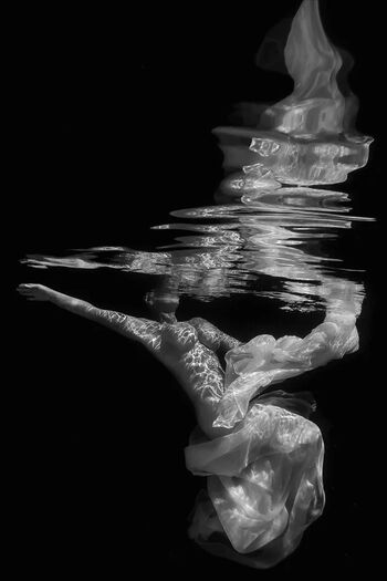 Annette Warburton