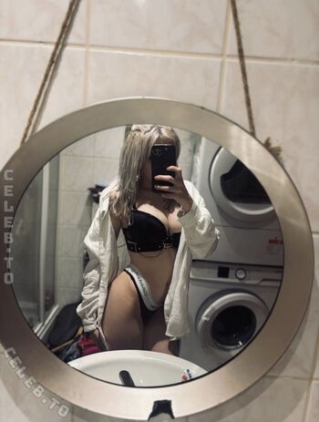 Leaked Annika mlleer private photo viral onlyfans