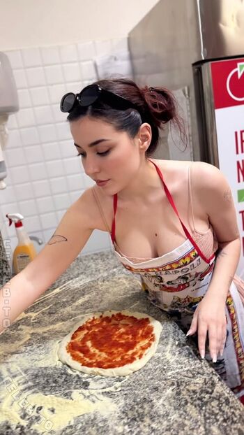 Leaked Annitheduck private photo viral onlyfans