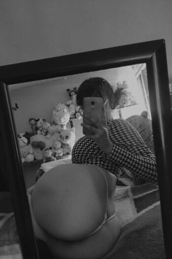 Anny Kreslinee