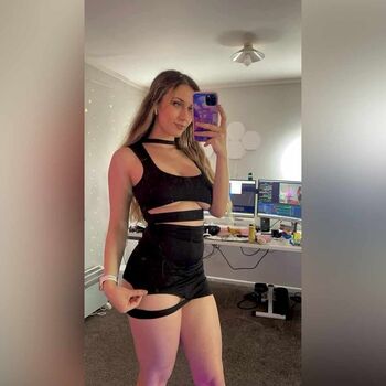 Leaked Anonebessplus private photo viral onlyfans