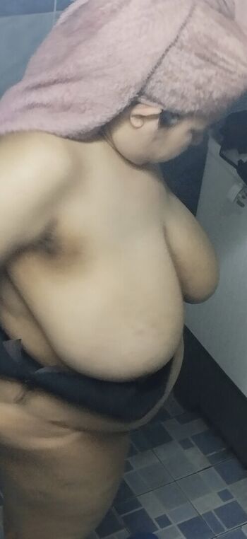 Leaked Anouk busty private photo viral onlyfans