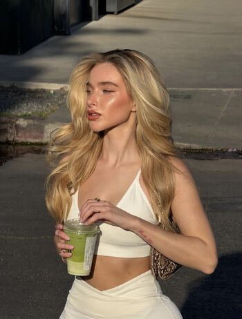 Antonia Freya Lydia