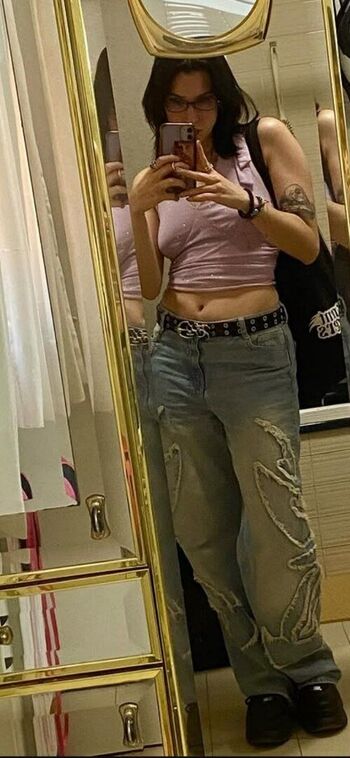 Leaked Anuhiu private photo viral onlyfans