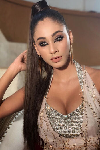 Leaked Anukreethy private photo viral onlyfans