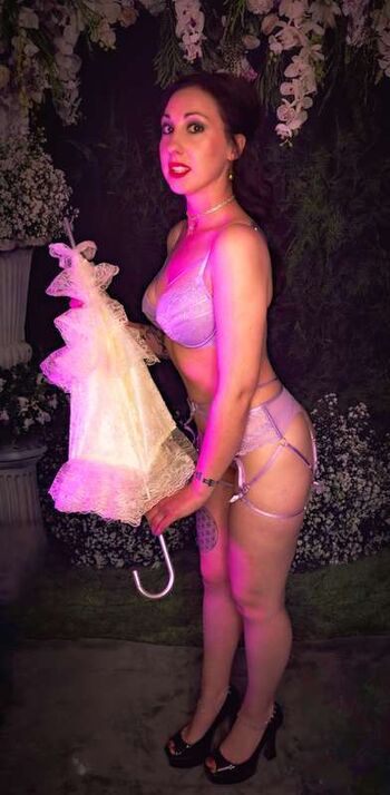Leaked Anunna healing private photo viral onlyfans