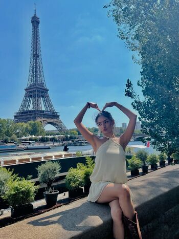 Leaked Anushka sen private photo viral onlyfans