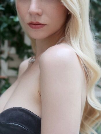 Anya Taylor-Joy