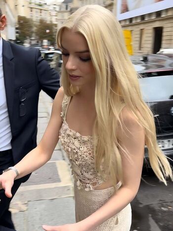 Leaked Anya taylor joy  page private photo viral onlyfans
