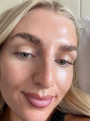 Leaked Aprilclawrence page private photo viral onlyfans