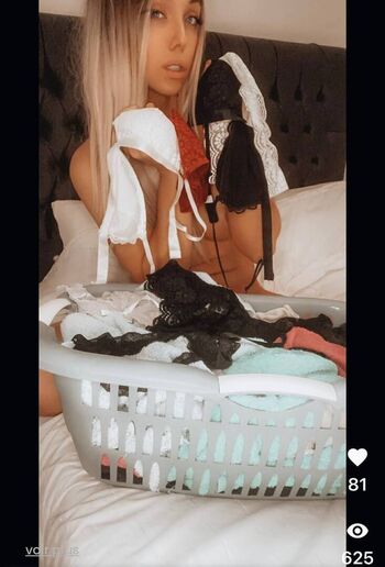 Leaked Aprildavis private photo viral onlyfans