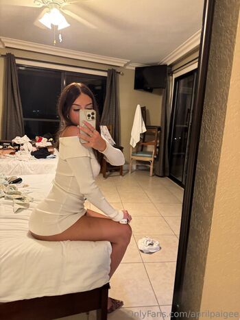 Leaked Aprilpaigee private photo viral onlyfans