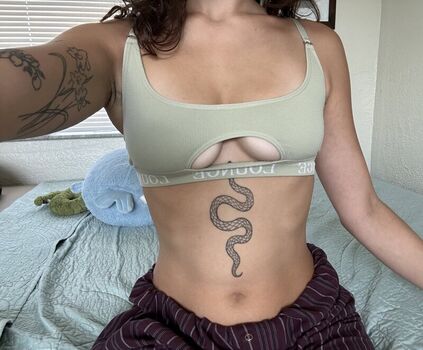 Leaked Aquariusdays private photo viral onlyfans
