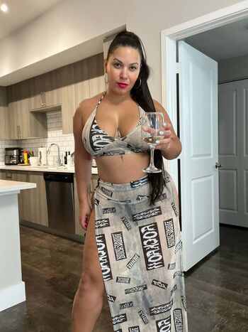 Leaked Arazay diaz private photo viral onlyfans