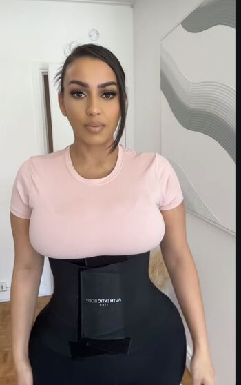 Leaked Arbia kidadi private photo viral onlyfans