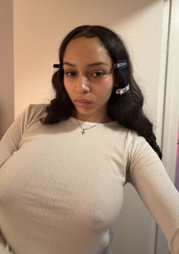Leaked Archangellz page private photo viral onlyfans