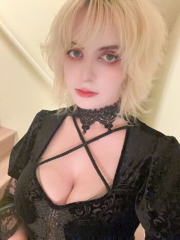 Leaked Aretteepls private photo viral onlyfans