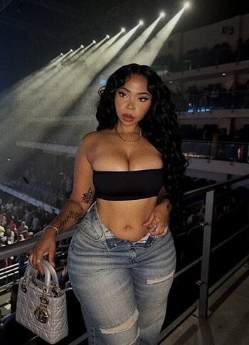 Leaked Ariaartizte private photo viral onlyfans