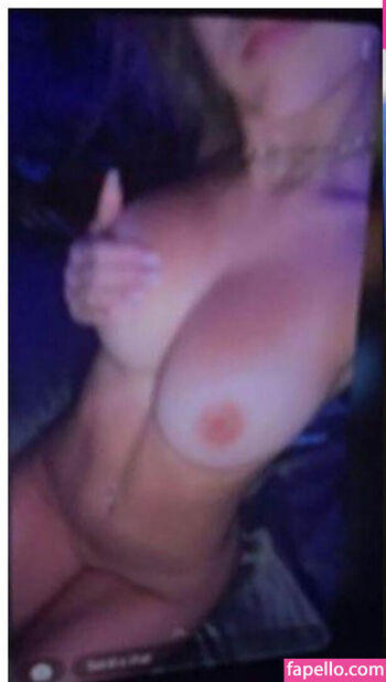 Leaked Arianaa white private photo viral onlyfans