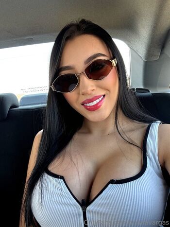 Leaked Arianavargas private photo viral onlyfans