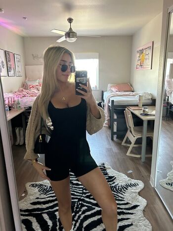 Leaked Arianna felber private photo viral onlyfans