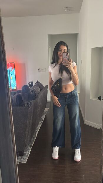 Leaked Arianna grace private photo viral onlyfans