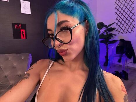 Leaked Ariavoss private photo viral onlyfans