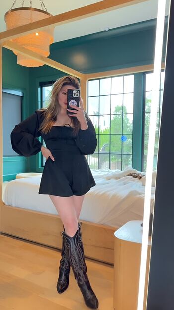 Leaked Ariel winter page private photo viral onlyfans