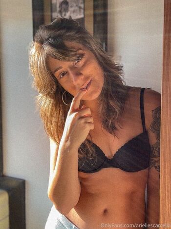 Leaked Arielle scarcella private photo viral onlyfans