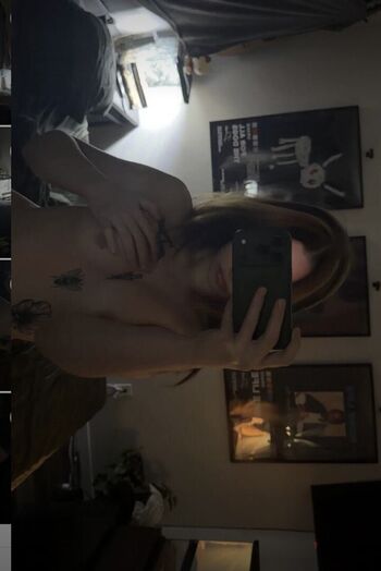 Leaked Arierae private photo viral onlyfans