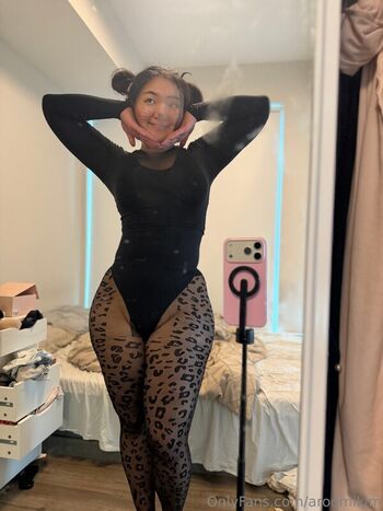 Leaked Aroomi kim page private photo viral onlyfans