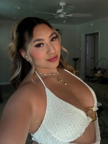 Arrynextdoor