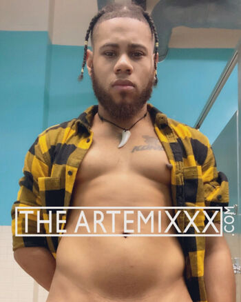 Leaked Artemixxx private photo viral onlyfans