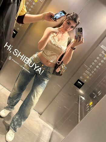 Leaked Aruuu  page private photo viral onlyfans