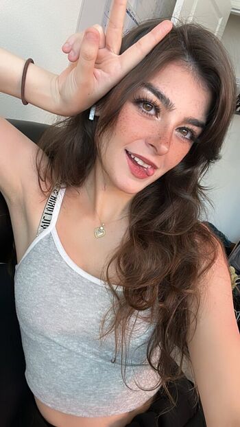 Leaked Aruuu private photo viral onlyfans