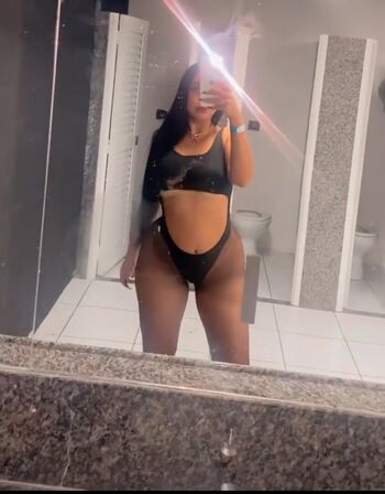 Leaked Aryane casadei private photo viral onlyfans