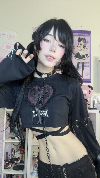 Leaked Ashisbees page private photo viral onlyfans