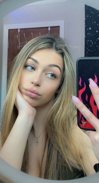 Leaked Ashleighmarchetti private photo viral onlyfans