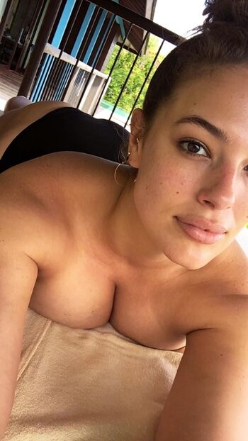 Leaked Ashley graham private photo viral onlyfans