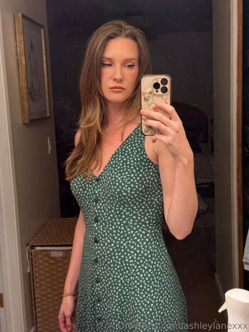 Leaked Ashley lane  page private photo viral onlyfans