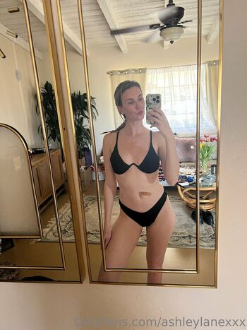 Leaked Ashley lane  page private photo viral onlyfans