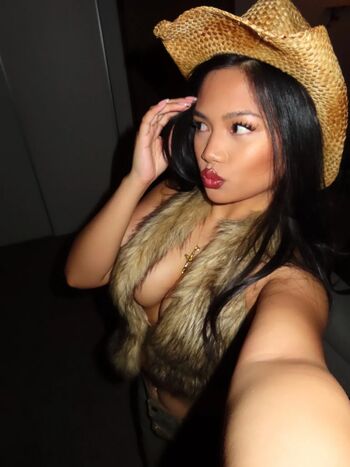 Ashley Luzon