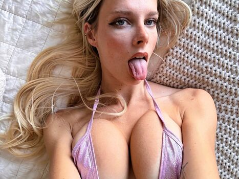 Ashley Matheson Smashedely