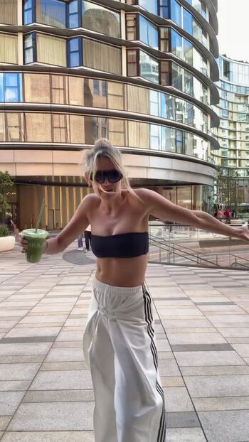 Leaked Ashley roberts page private photo viral onlyfans