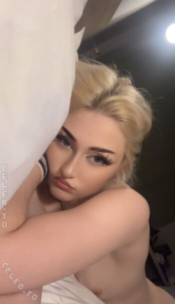 Ashley Shira