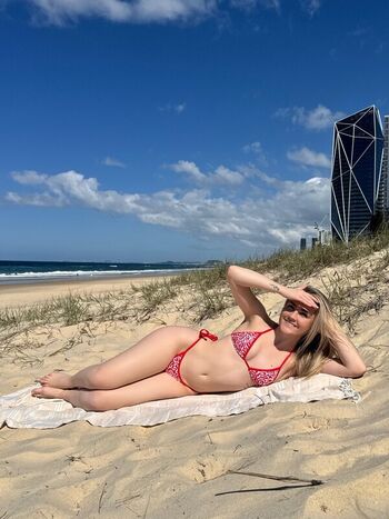 Leaked Ashleyjade private photo viral onlyfans
