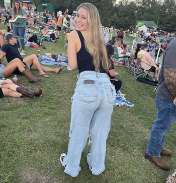 Ashleyyrobersonn