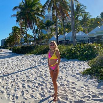 Leaked Ashlyn rowland private photo viral onlyfans