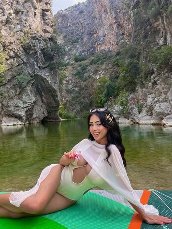 Leaked Aslihel private photo viral onlyfans