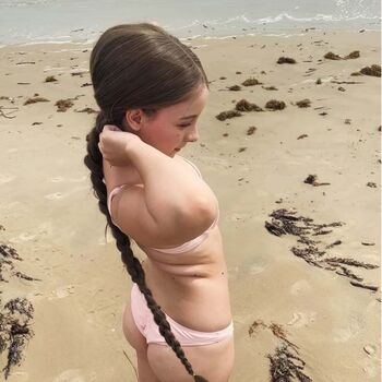 Leaked Asmayarose private photo viral onlyfans